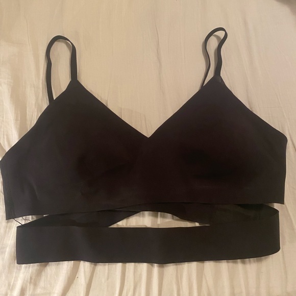 Lululemon bra - Picture 1 of 2